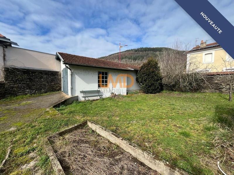 Maison - 274 m² - 9 pièces