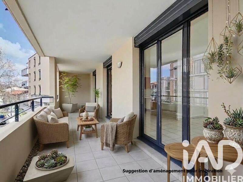 Appartement - 89 m² - 4 pièces