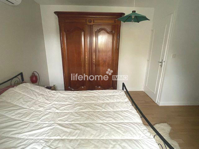 Maison traditionnelle - 95 m² - 6 pièces