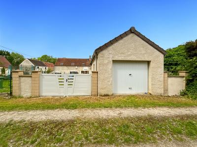 Maison - 113 m² - 5 pièces