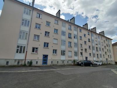 Appartement - 70 m² - 4 pièces