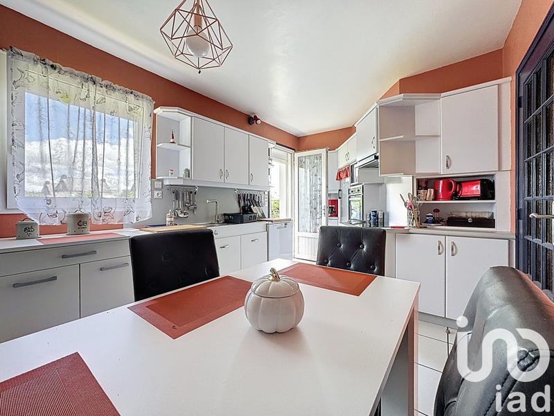 Maison - 192 m² - 9 pièces