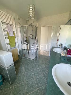 Maison - 107 m² - 5 pièces