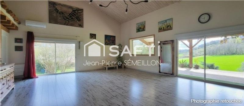 Maison - 176 m² - 5 pièces