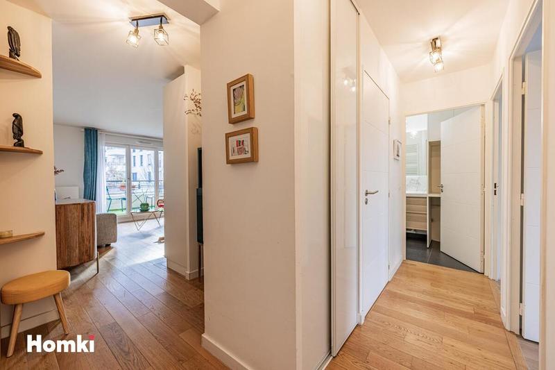 Appartement - 77 m² - 4 pièces