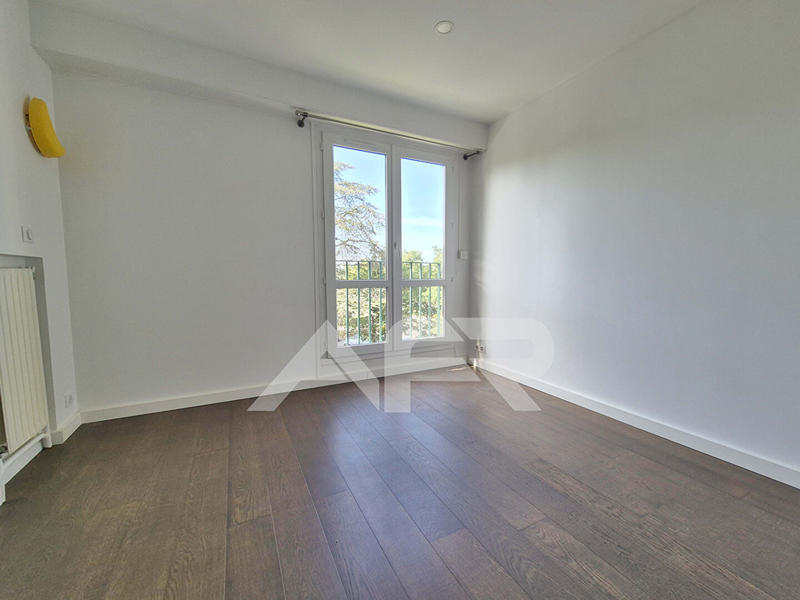 Appartement - 109 m² - 5 pièces
