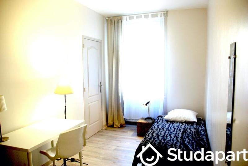 Chambre - 12 m² - 1 pièce