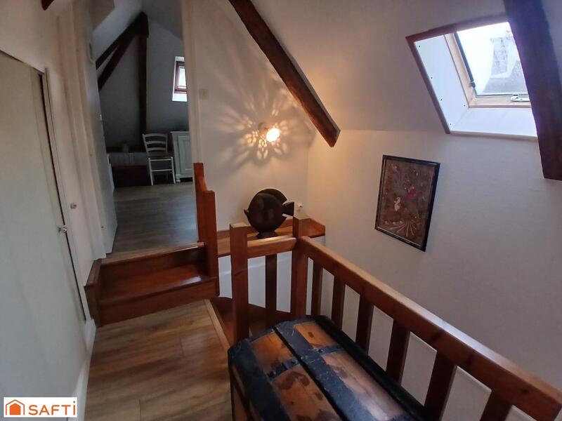 Maison - 149 m² - 8 pièces