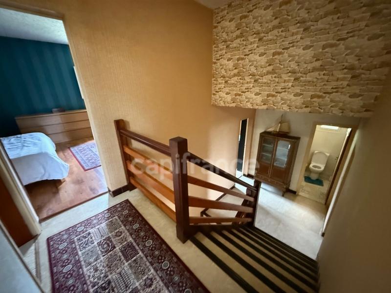 Maison - 145 m² - 8 pièces