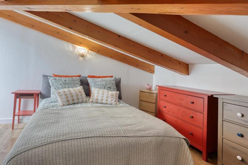 Maison - 198 m² - 8 pièces