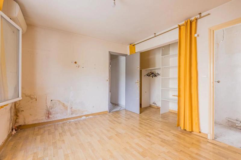 Villa - 240 m² - 8 pièces