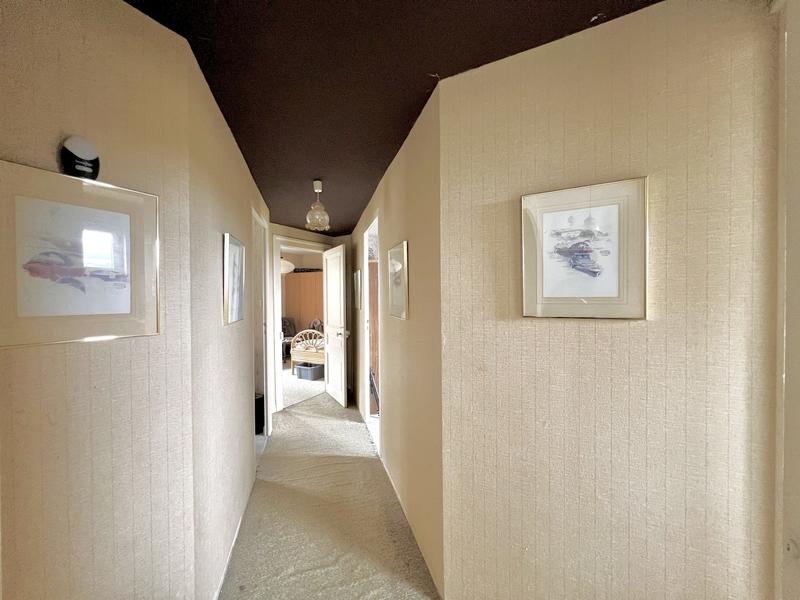 Maison - 449 m² - 6 pièces