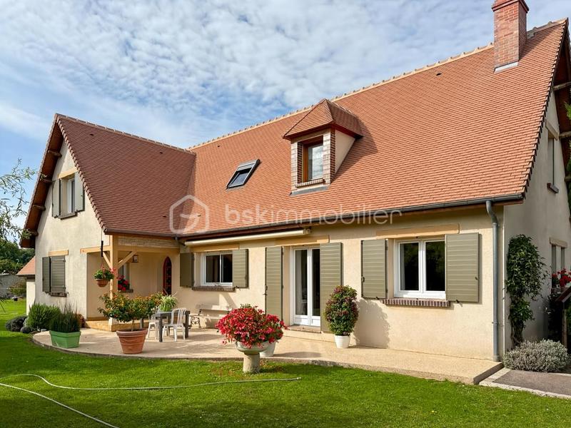 Maison - 156 m² - 5 pièces