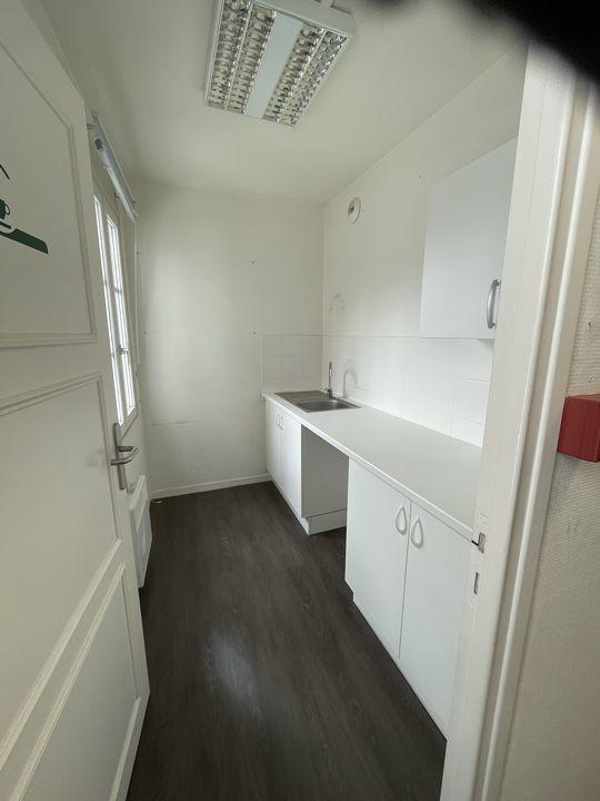 Immeuble - 235 m² - 14 pièces