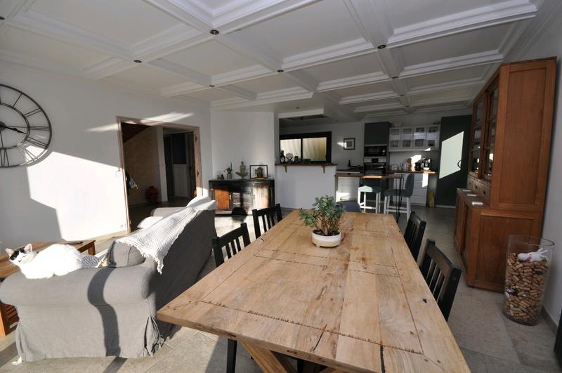 Maison - 145 m² - 7 pièces