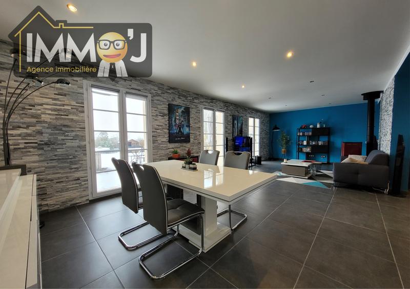 Maison - 137 m² - 4 pièces