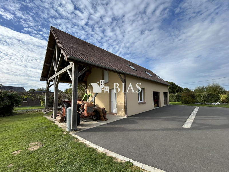 Maison - 161 m² - 5 pièces