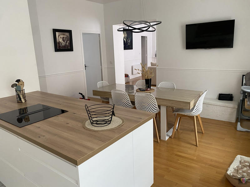 Appartement - 97 m² - 4 pièces