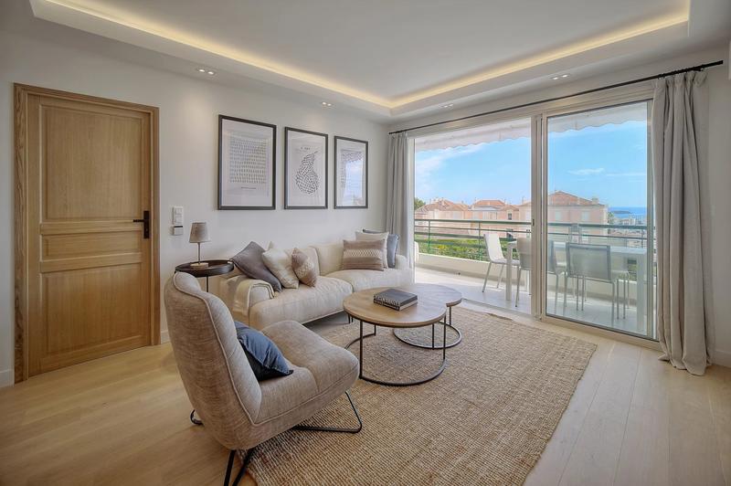 Appartement - 95 m² - 4 pièces