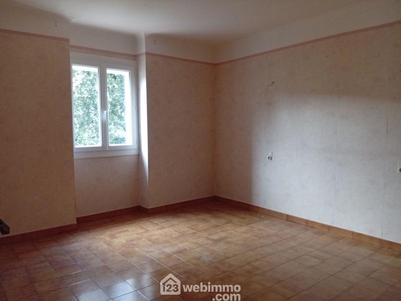 Villa - 121 m² - 6 pièces