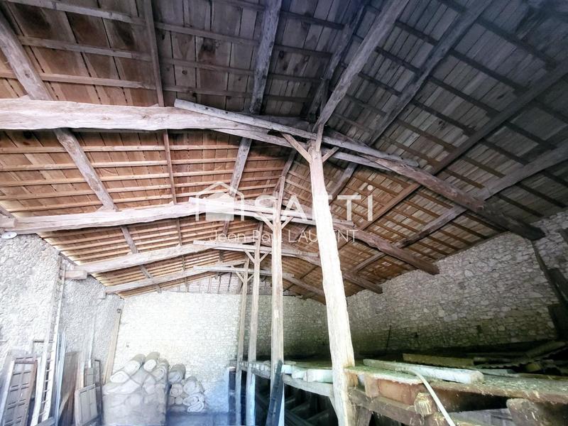 Maison - 340 m² - 11 pièces