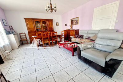 Appartement - 97 m² - 3 pièces