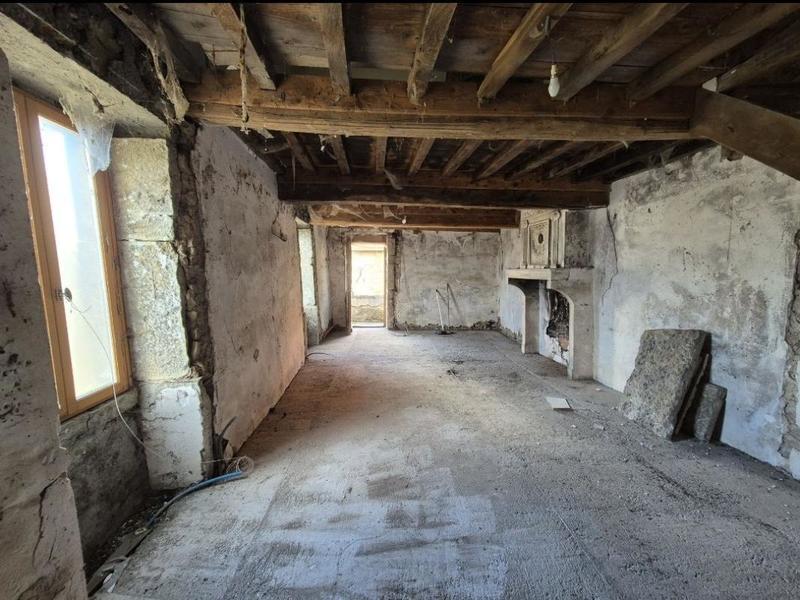 Maison - 150 m² - 3 pièces