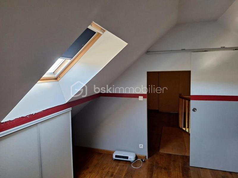 Maison traditionnelle - 110 m² - 5 pièces