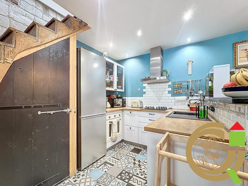 Maison - 102 m² - 4 pièces