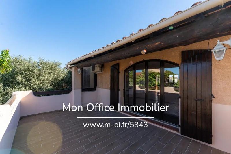 Maison - 188 m² - 8 pièces