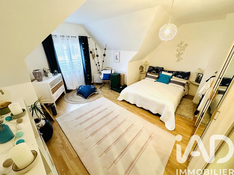 Maison - 135 m² - 6 pièces