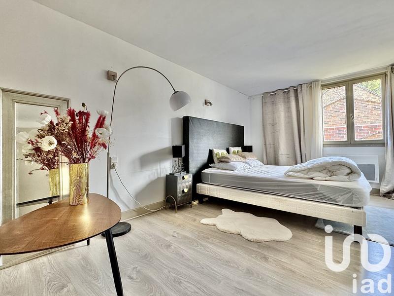 Maison - 169 m² - 8 pièces