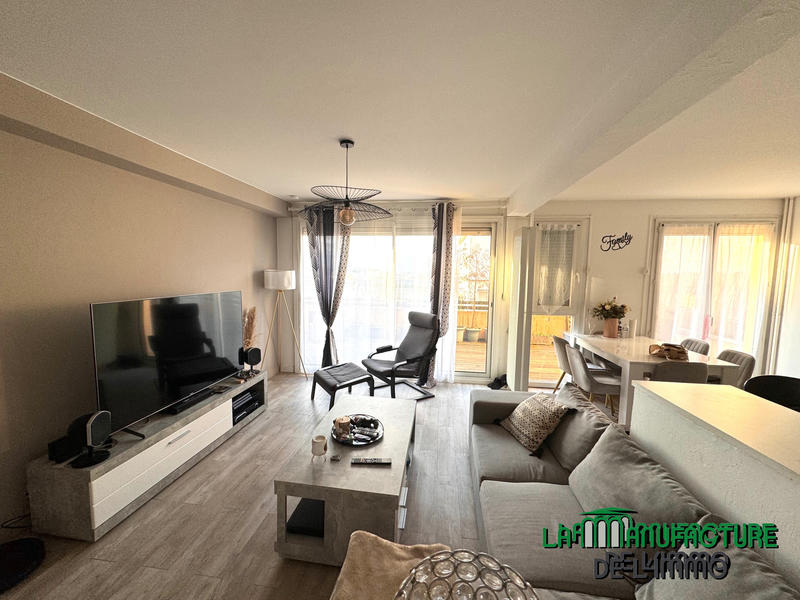 Appartement - 60 m² - 2 pièces