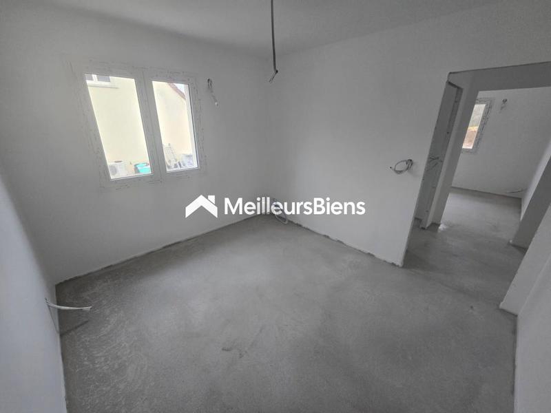 Maison - 100 m² - 6 pièces