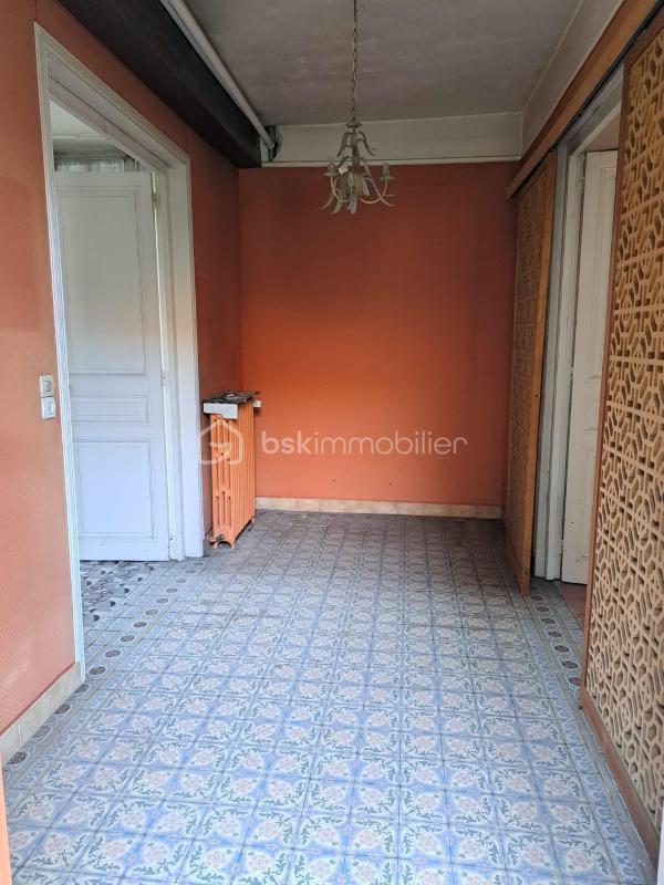 Hôtel particulier - 216 m² - 9 pièces