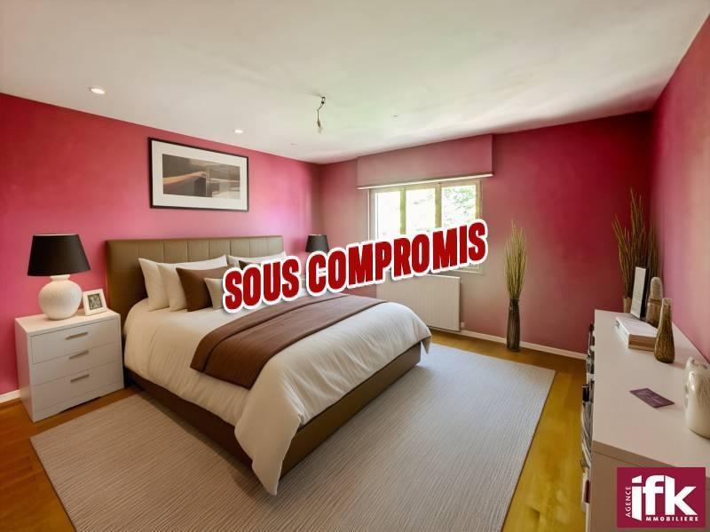 Appartement - 93 m² - 4 pièces