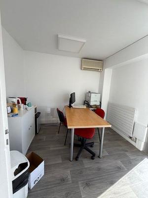 Bureau - 75 m²