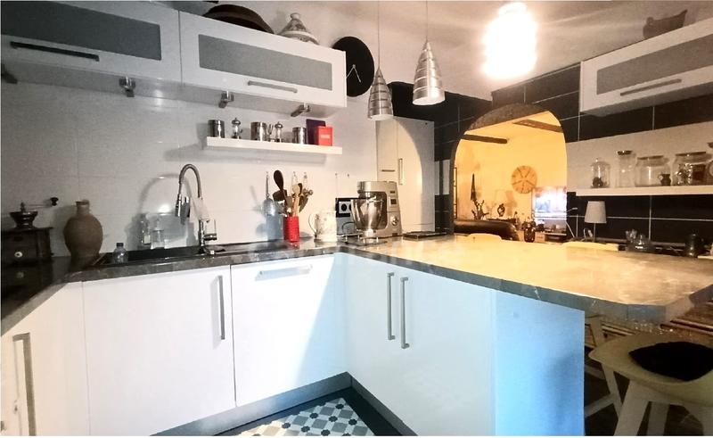 Maison - 101 m² - 6 pièces