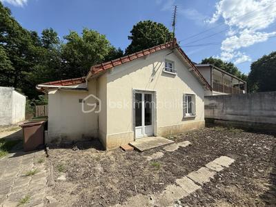 Maison traditionnelle - 55 m² - 2 pièces