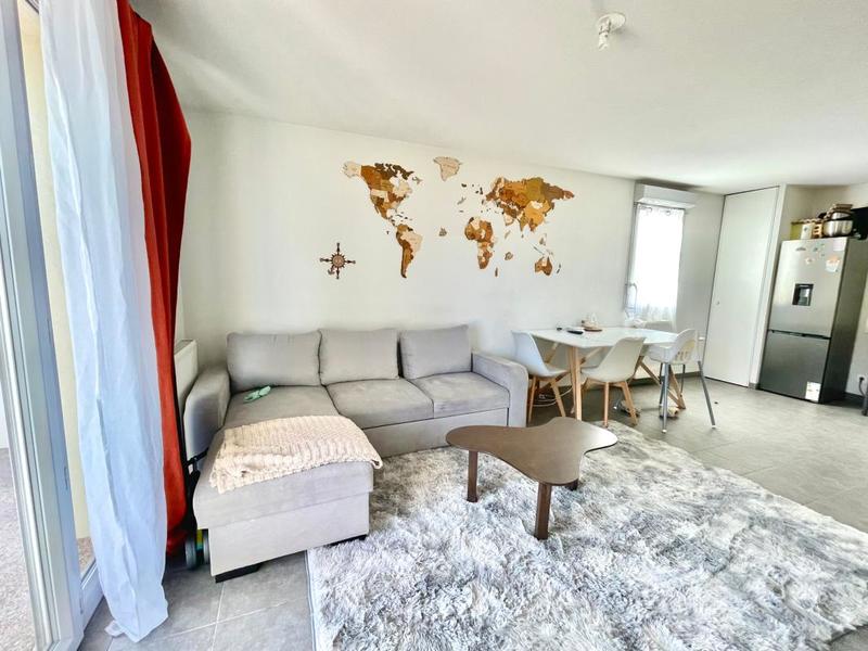 Appartement - 65 m² - 3 pièces