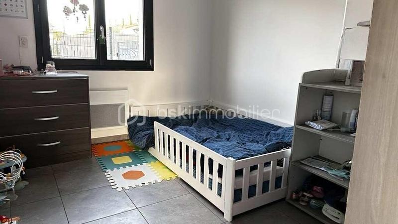 Pavillon - 80 m² - 4 pièces