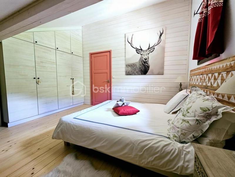 Châlet - 315 m² - 7 pièces