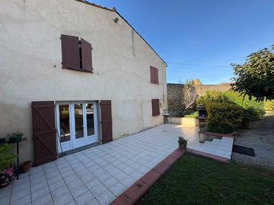 Corps de ferme - 160 m² - 4 pièces