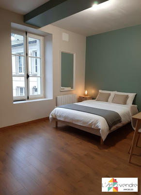 Appartement - 120 m² - 6 pièces