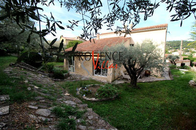 Villa - 95 m² - 5 pièces