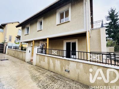 Maison - 121 m² - 4 pièces