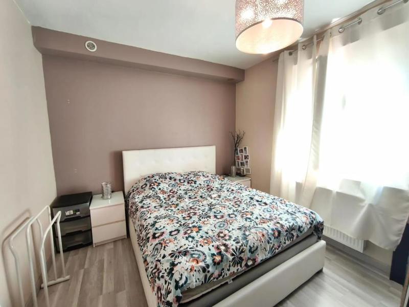 Maison en pierre - 184 m² - 9 pièces