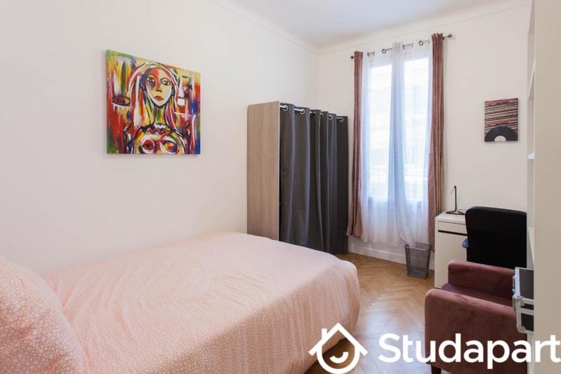 Chambre - 11 m² - 1 pièce