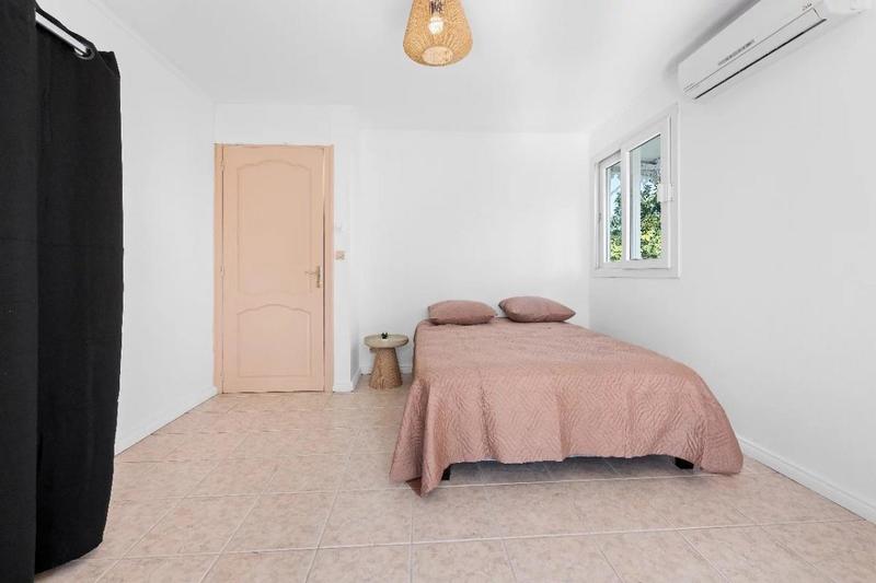 Maison - 297 m² - 14 pièces