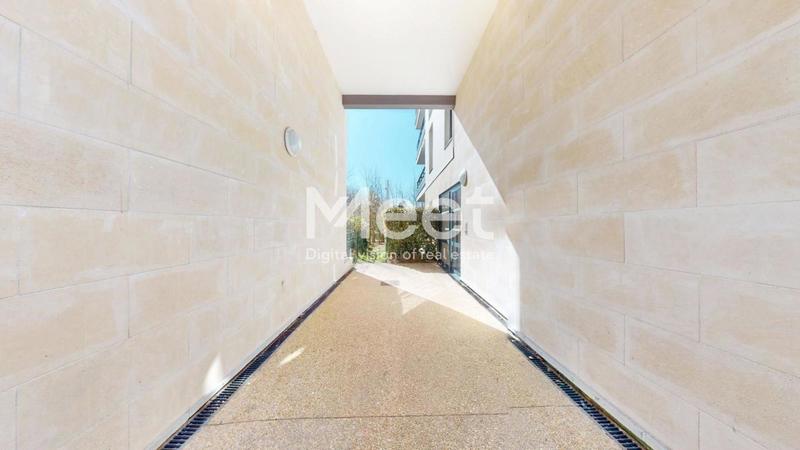 Appartement - 89 m² - 4 pièces